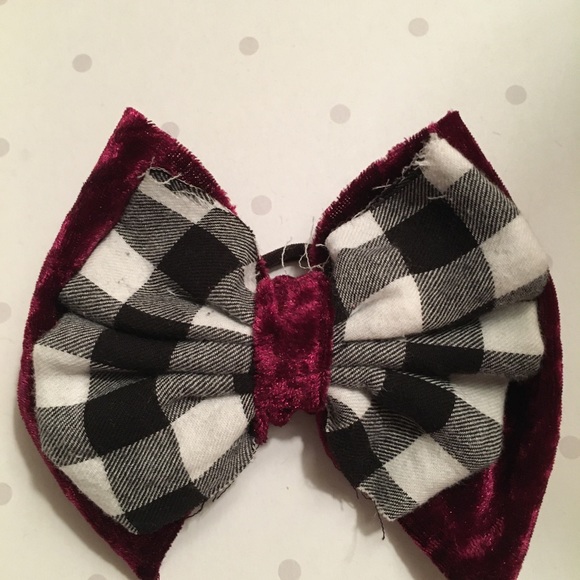 Handmade bows! - Picture 2 of 12